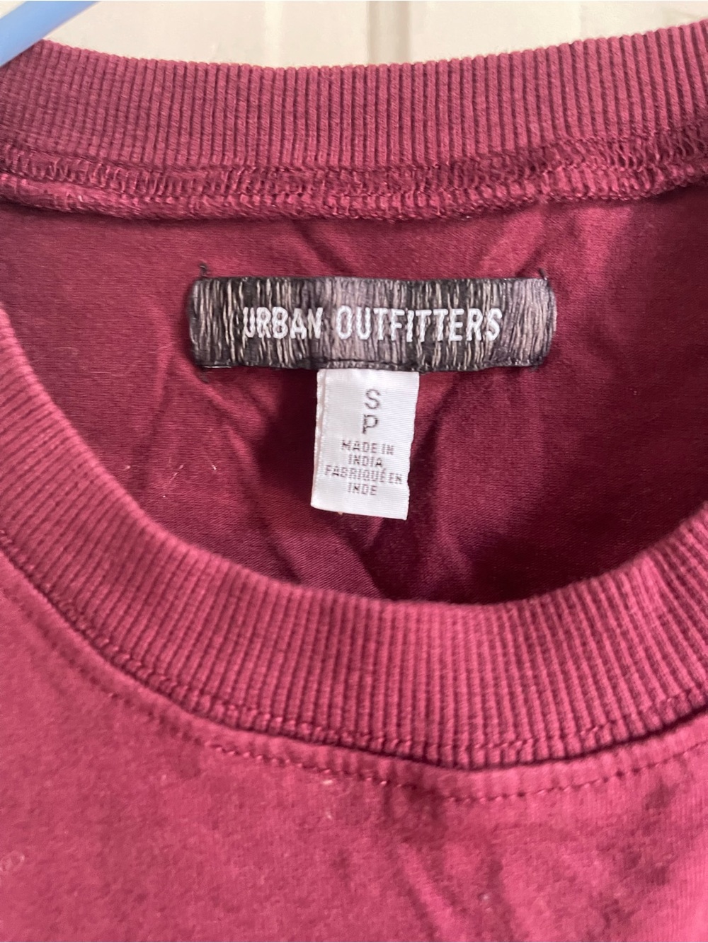 Urban Outfitters Maroon Crewneck Tee - Picture 3 of 3